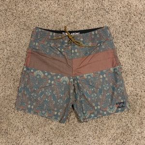 Billabong Tribong boardshorts